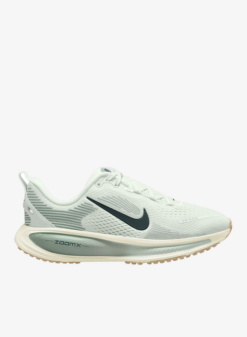 Nike Youth Vomero 18 Gs - Image 1
